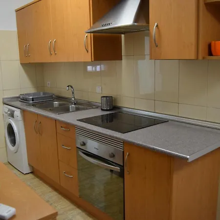 Nyaraló Natalia Valmuel