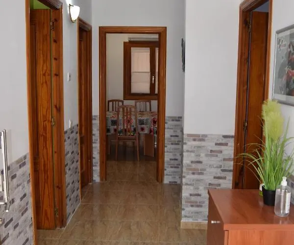 Natalia Semesterbostad