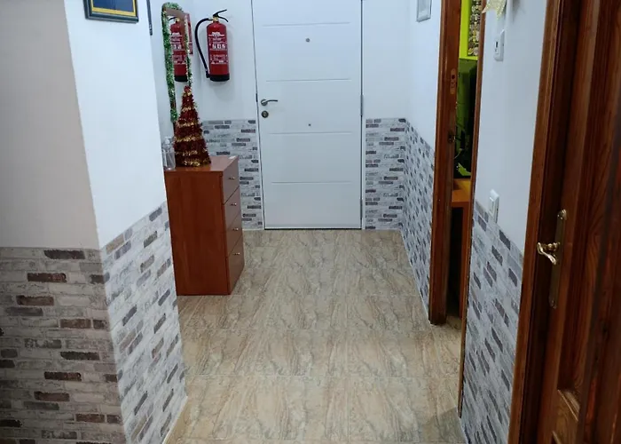 Semesterbostad Natalia Valmuel